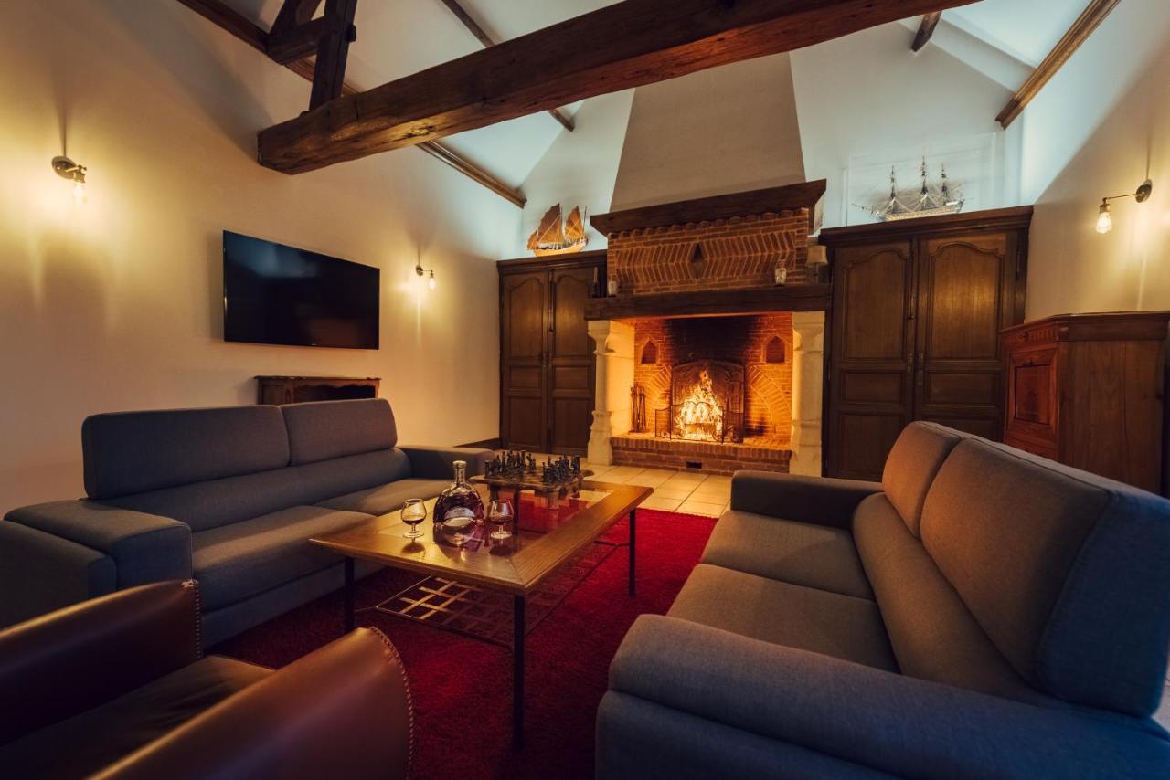 Clos Celeste - Campagne D Avec Piscine Et (adults Only) Gasthuis *